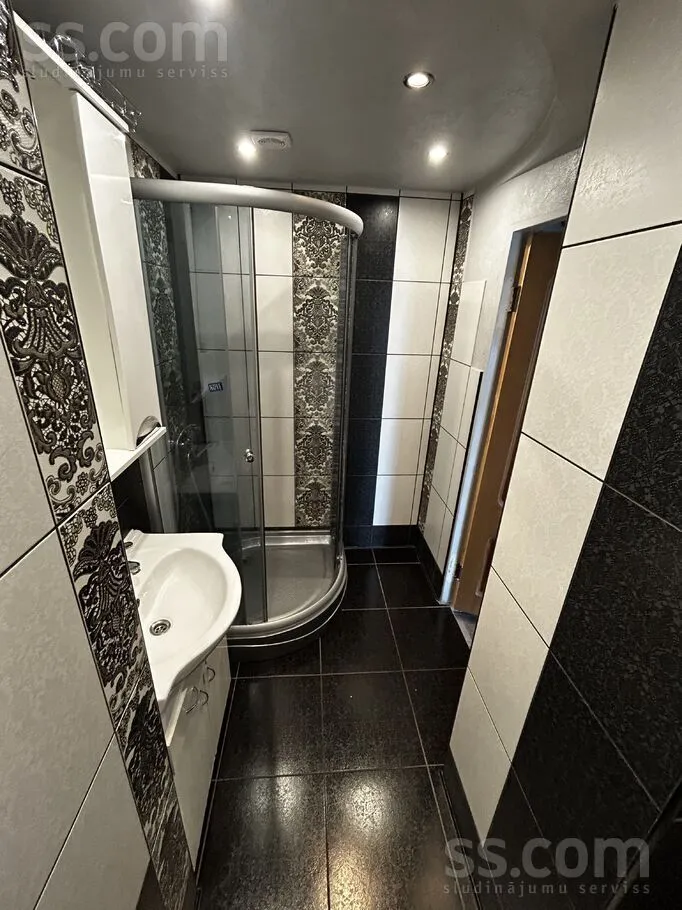 Bagni - Spacious 2-Bedroom Flat in Balvi