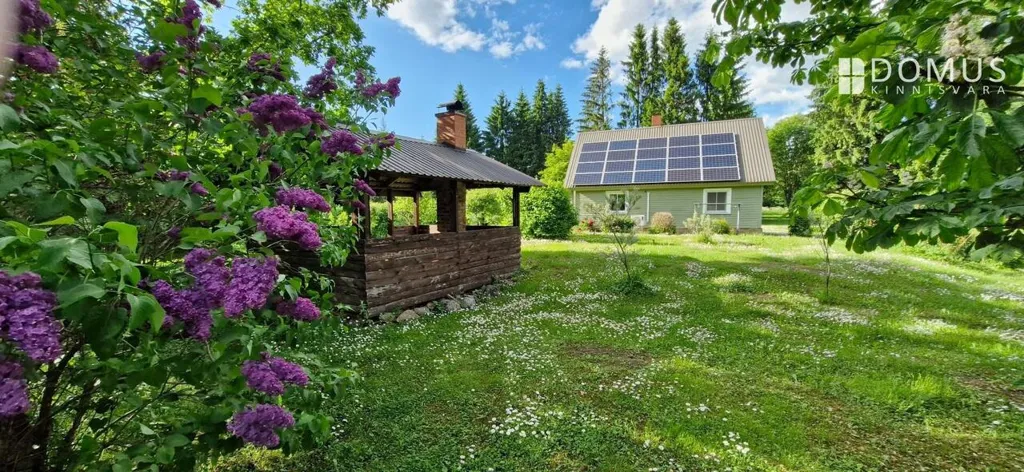 Garden - Detached House with Garage in Jürimõisa