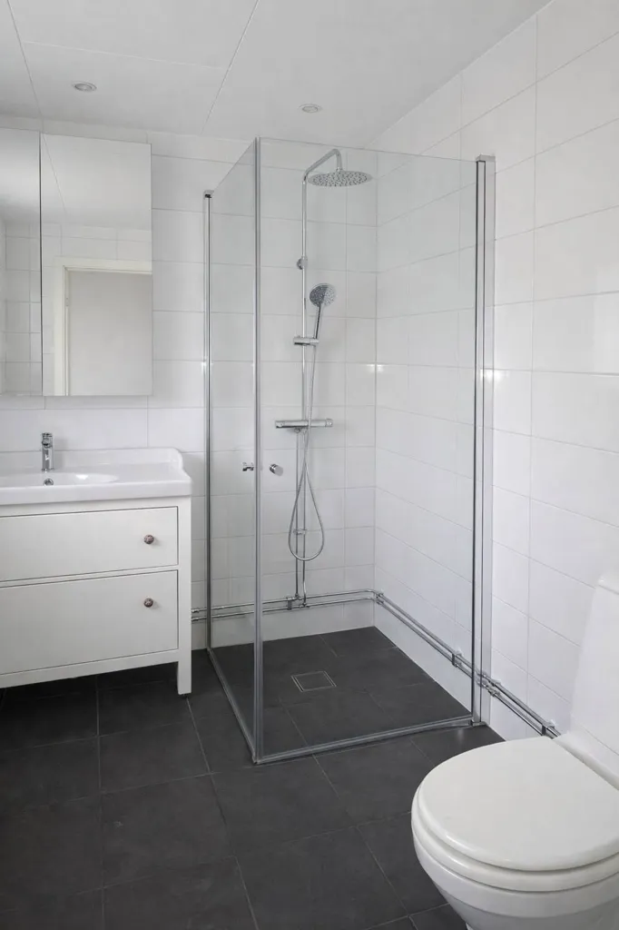 Vannitoad - Renovated Terraced House with Corner Plot