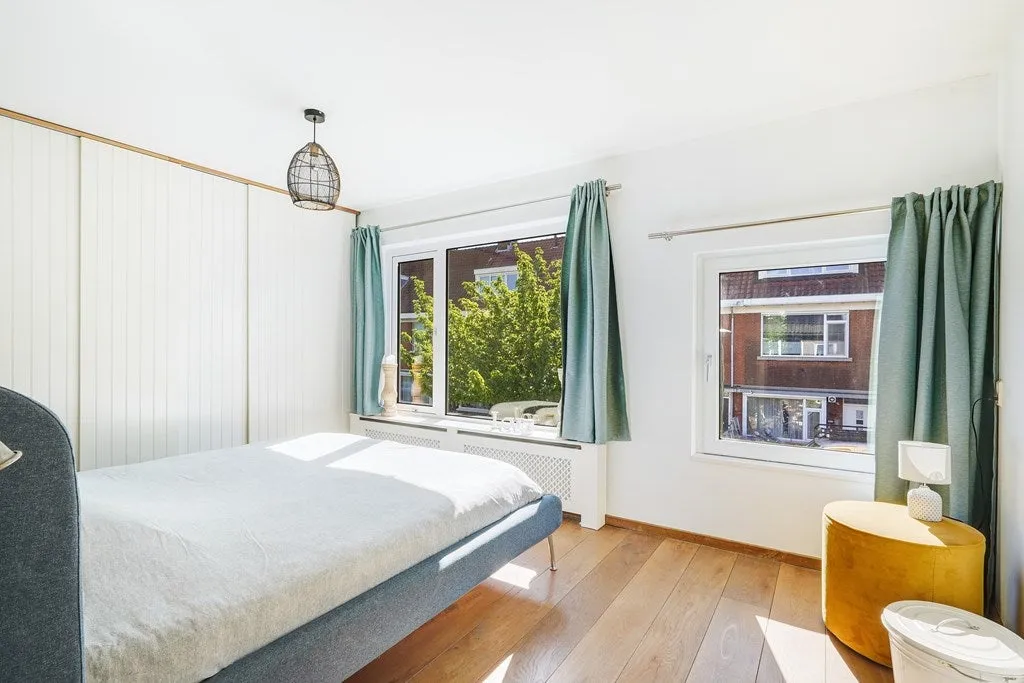 4-toaline maja asukohas Den Haag