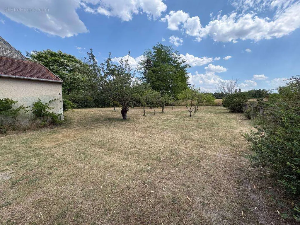 Aed - Character House with Garden in Gievres
