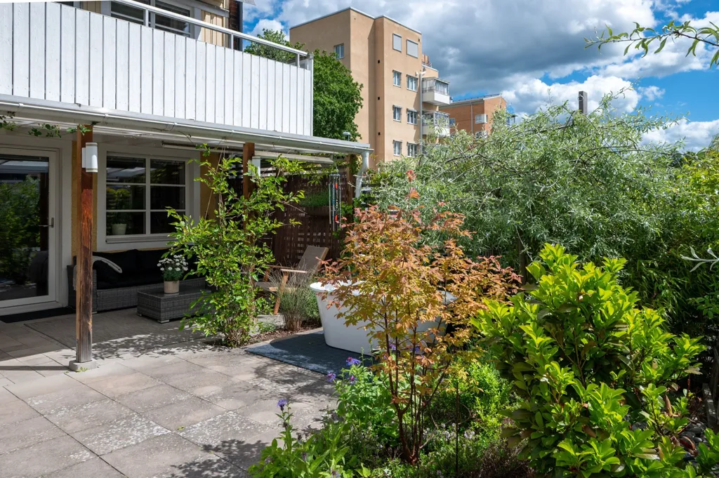 Aed - Townhouse with River View in Tannefors