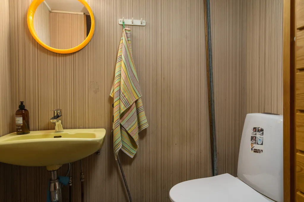 Salles de bain - Detached House with Pool in Kuusto