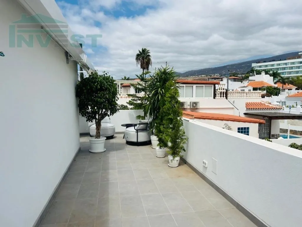 Terrass - Luxury Villa with Beach Access in Adeje