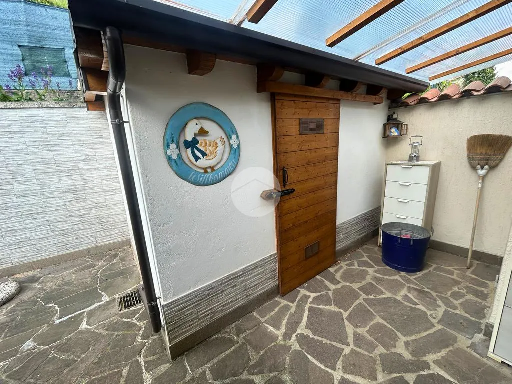 Terrace - Independent House with Panoramic View in Vigolo