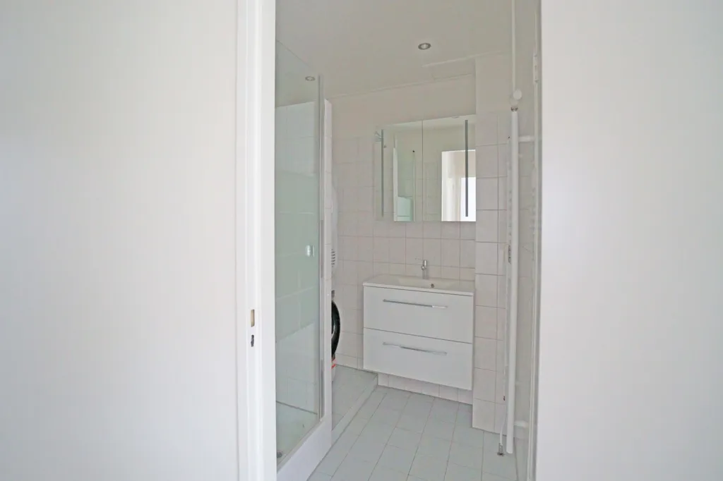 Vannitoad - 3-Bedroom Gallery Flat with Balcony in Rotterdam Centre