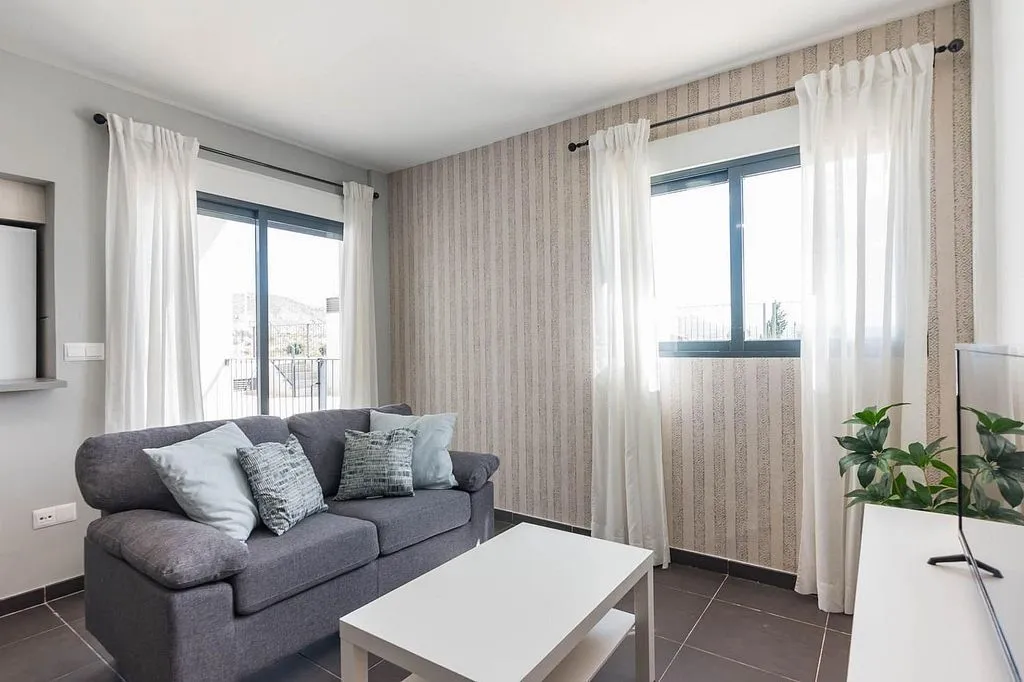 Elutuba - T2 Apartment with Pool in Fortuna