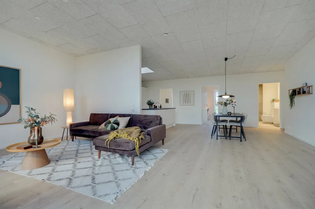 Soggiorno - Contemporary Townhouse with Terrace in Grejs