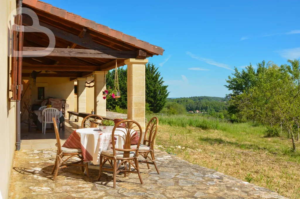 Terrazza - Spacious Villa with Equestrian Potential in Gourdon