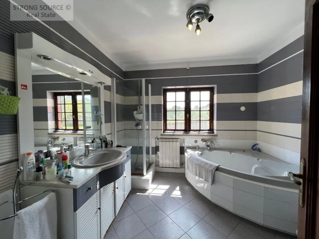 Salles de bain - Luxury Detached Villa with Pool in Casal das Figueiras