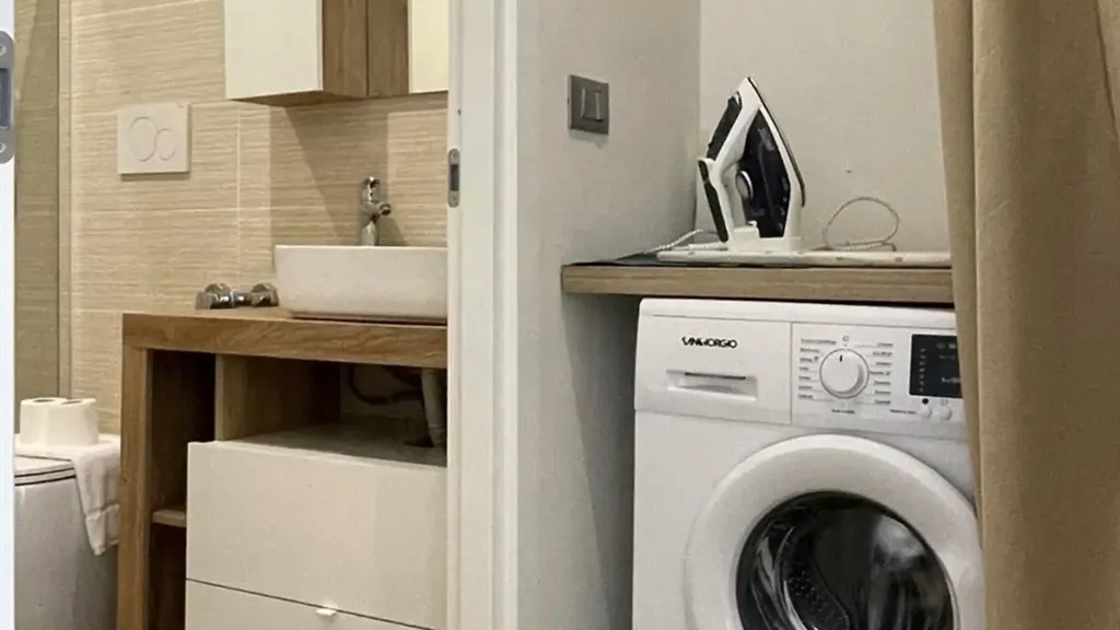Utility Room - Luxury Flat with Rooftop Pool in Turin