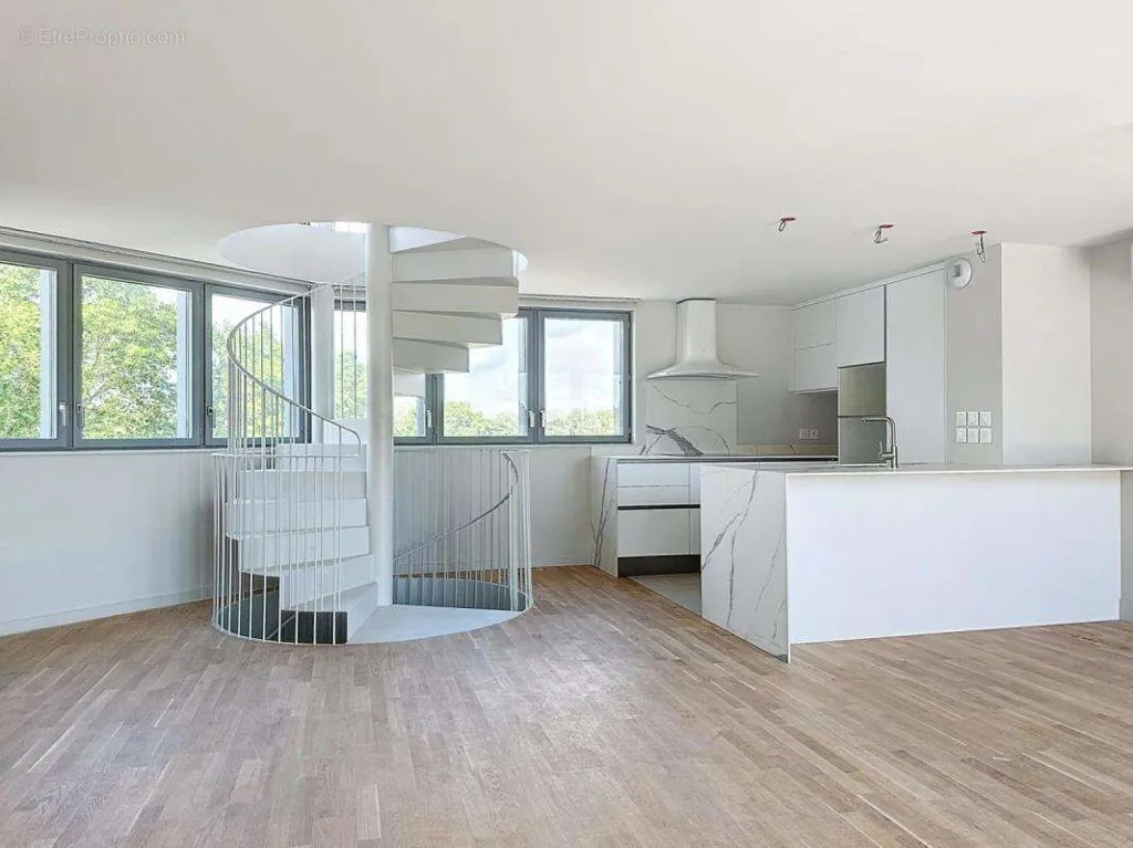 Cuisine - Triplex avec Terrasse dans le Quartier Banasterie à Avignon