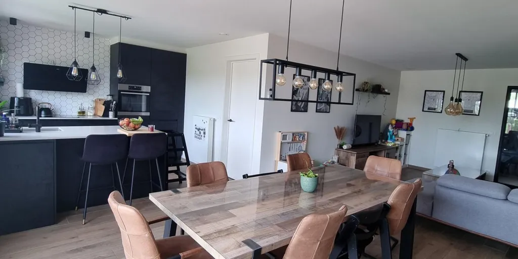 Salle à manger - Rijwoning Énergétique avec Vue sur les Champs à Evergem