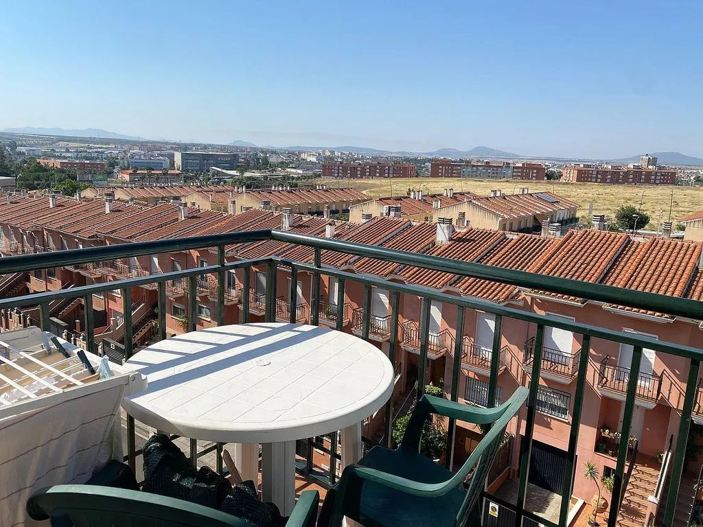 Rõdu - Apartment with Balcony and Garage in Mérida