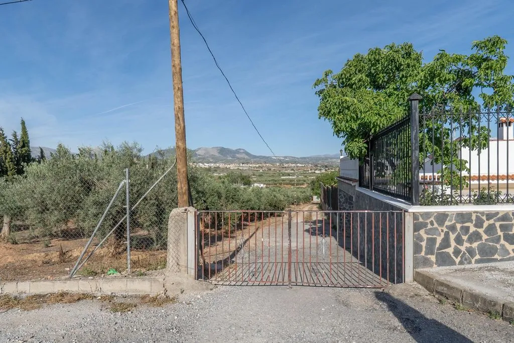 Välivaade - Buildable Land with Granada Views in Albolote