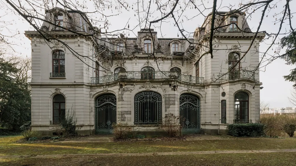 Extérieur - Château de Prestige à Louer près de Verviers