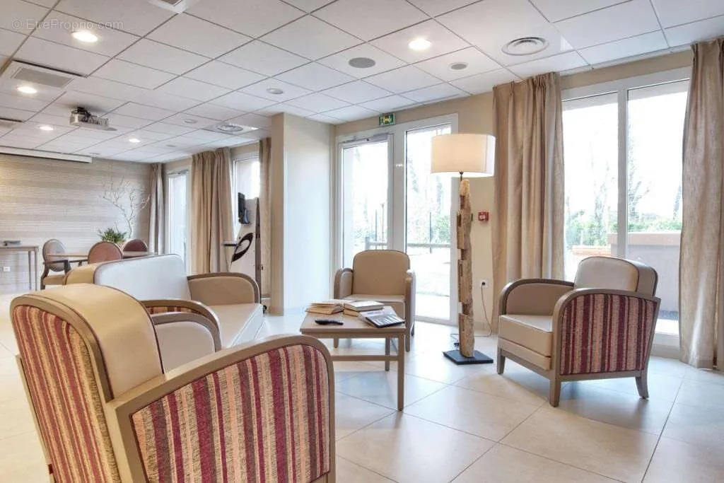 Séjour - Chambre EHPAD avec Rentabilité à Le Teich