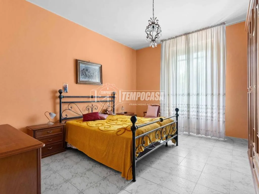 Chambres - Trilocale with Central Location in Milan
