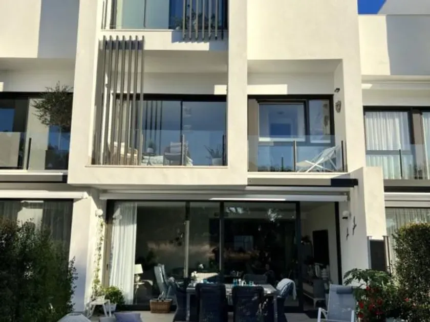 Terrazza - Modern Villa with Golf View in San Roque