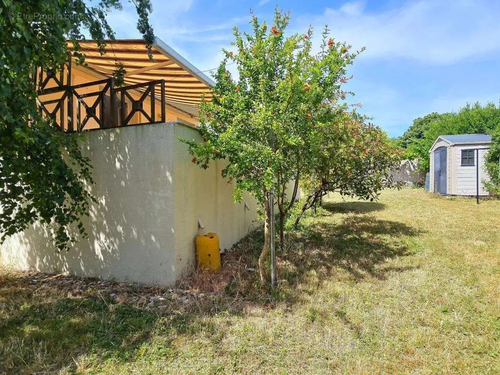 Jardin - Maison Lumineuse avec Véranda à L'Houmeau