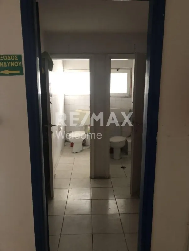 hallway_entrance