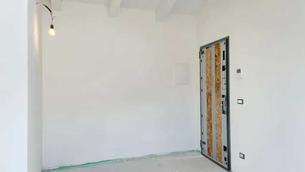 Ingresso - Apartment with Terrace in Cento Centre