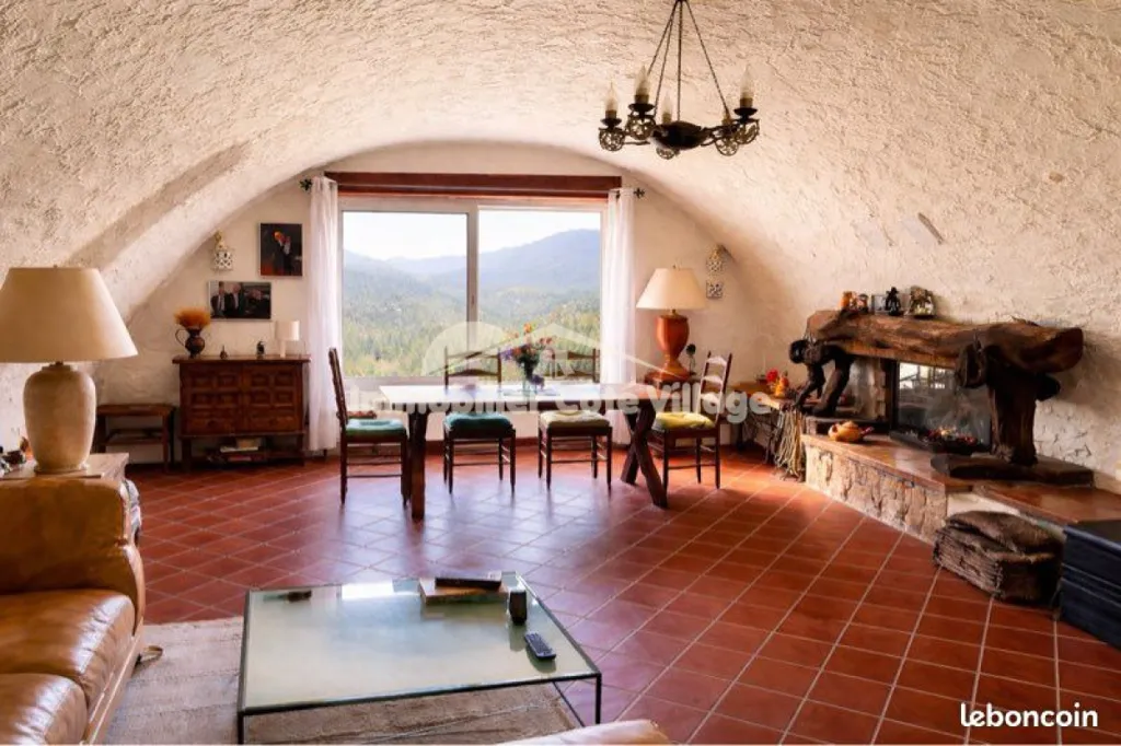 Séjour - Villa avec Vue Montagne à Breil-sur-Roya