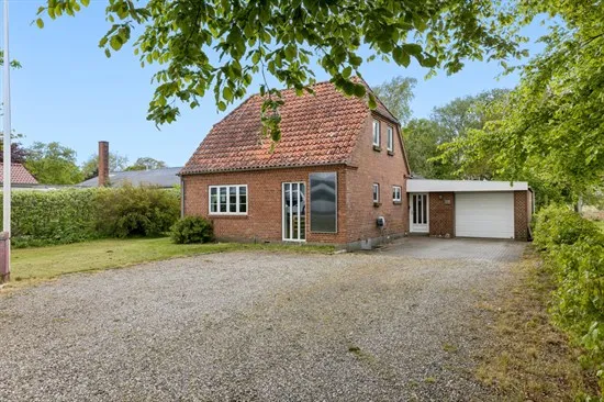 Välivaade - 1950s Villa with Garden in Gredstedbro