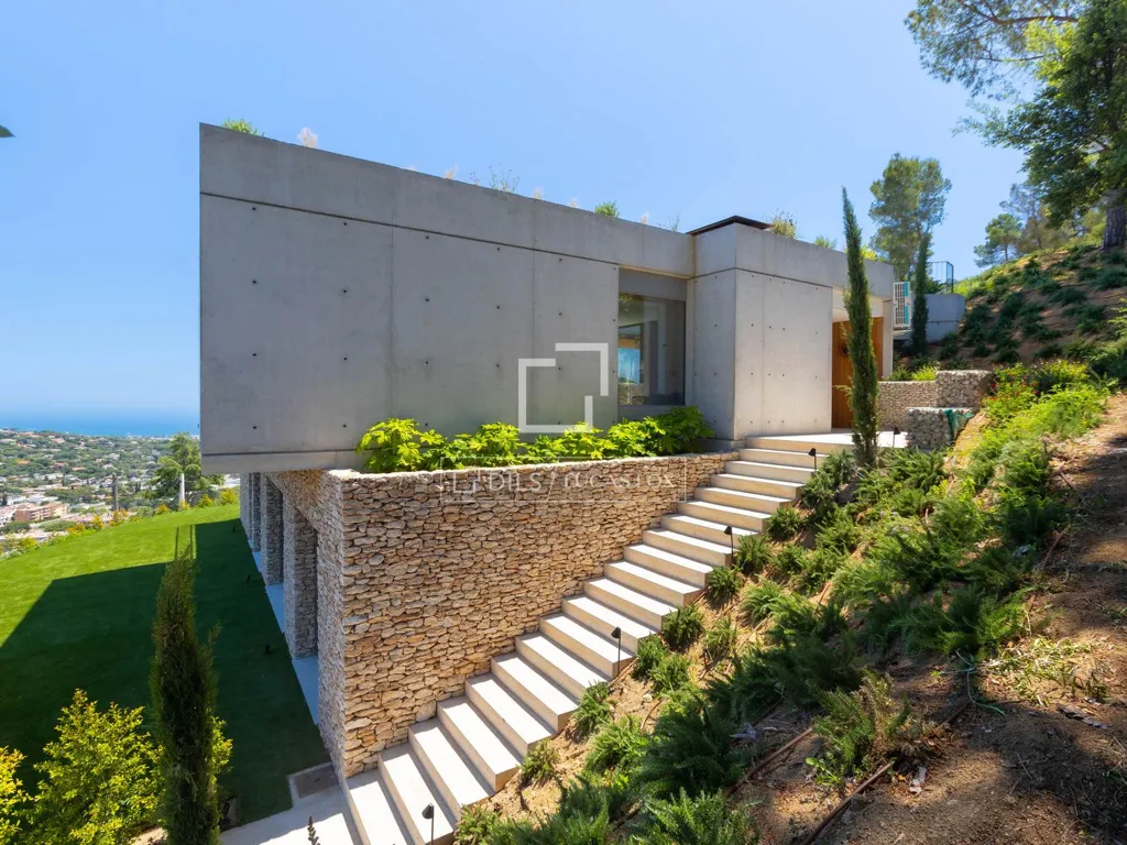 Välivaade - New Build Villa with Sea View in Cabrils