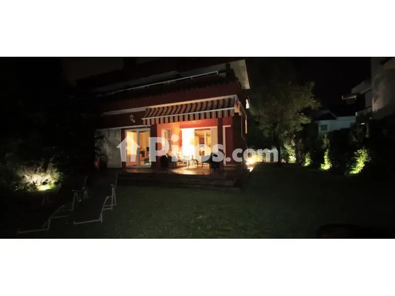 Terrasse - Renovated Chalet with Garden in Simón Verde