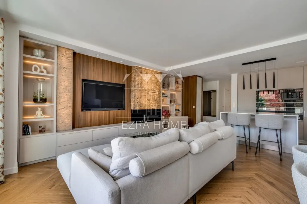 Soggiorno - Apartment with Park View in Levallois-Perret