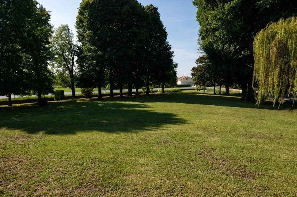 Jardin - Luxury Villa with Mini Apartment in Roncade