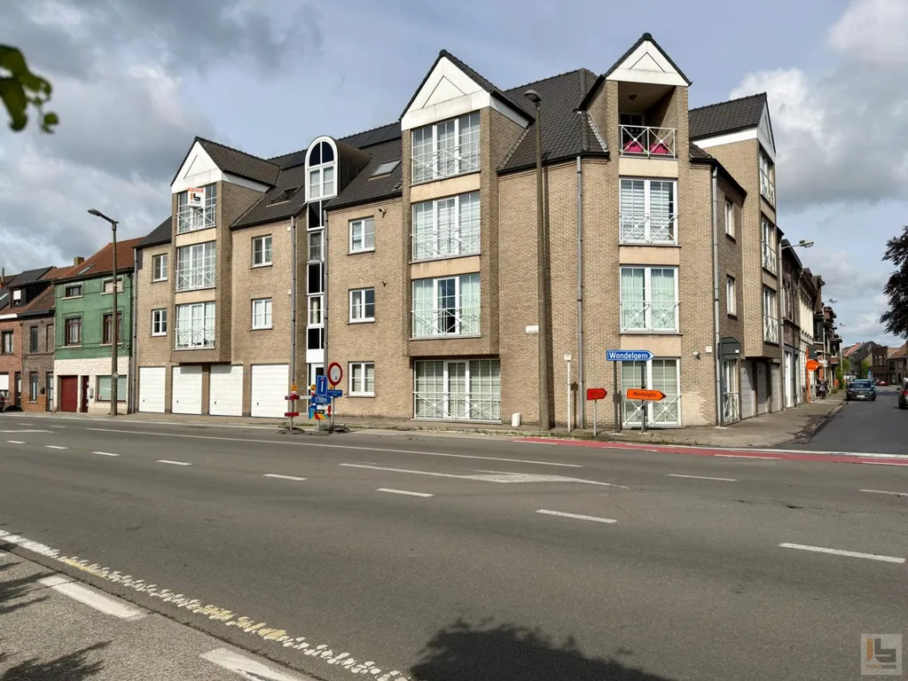 Extérieur - Dakappartement avec Terrasse et Garagebox à Wondelgem