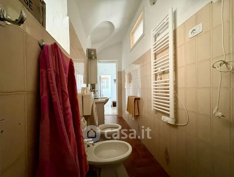 Vannitoad - Semi-detached Villa with Terrace in Masserano