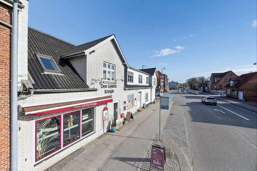 Välivaade - Bakery with Retail Space on Thistedvej, Nørresundby
