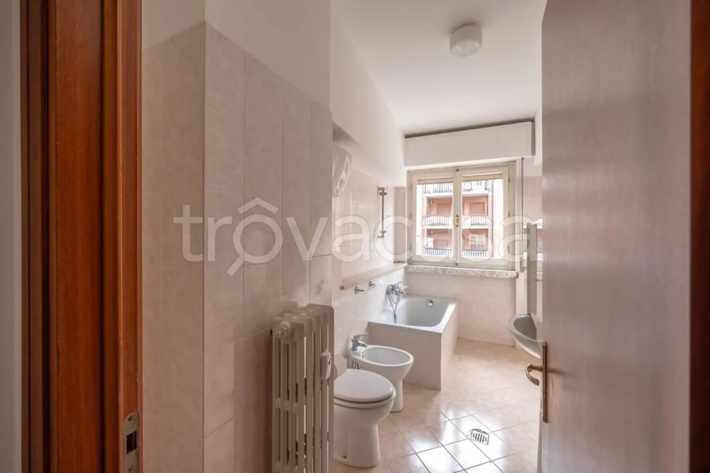 Salles de bain - Apartment for Rent with Balcony in Perugia