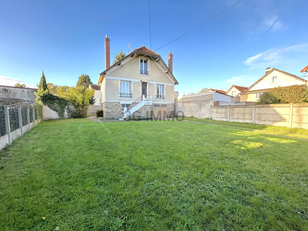 Jardin - Maison Indépendante avec Jardin à Montfermeil