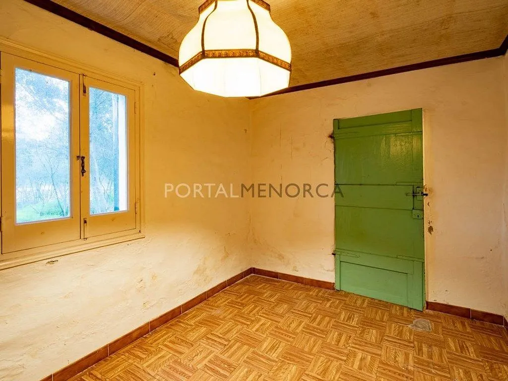 Toad - Traditional Chalet with Pool in Torret