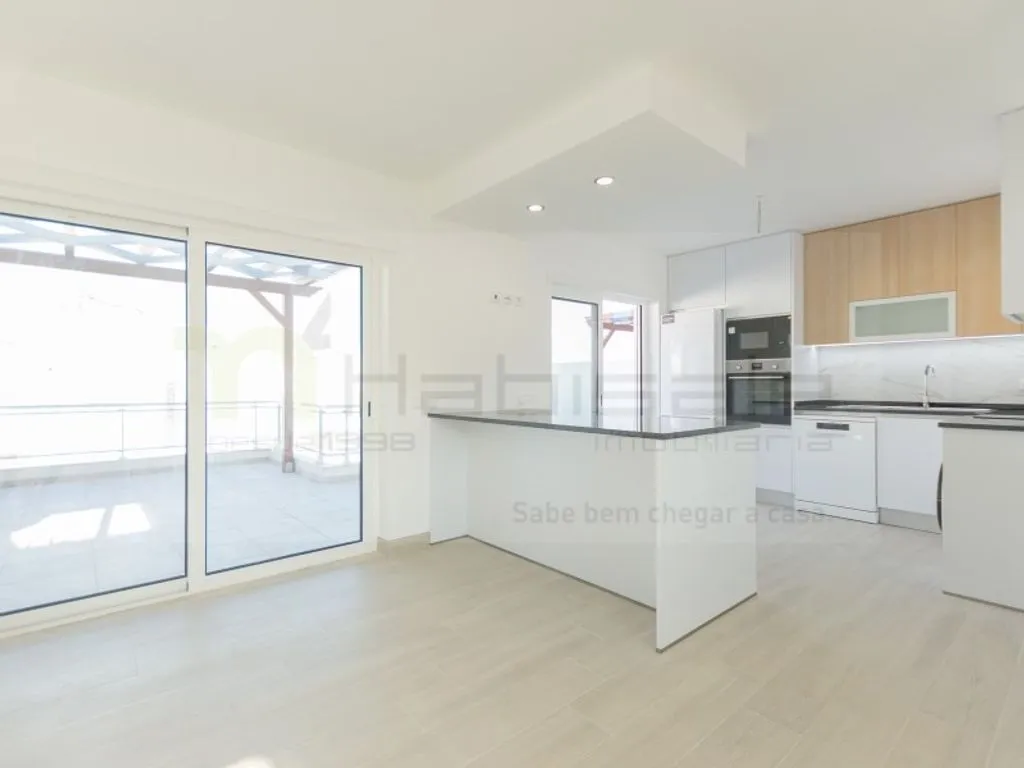 Köök - Luxury Duplex Apartment with Sea View in Praia Lota