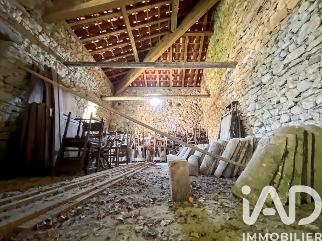Stanze - Rustic Stone Mas with Garden in Goudargues