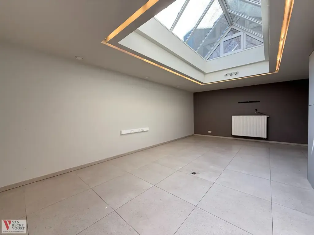 other_room