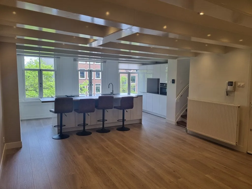 Kitchen - Split-Level Maisonette with Canal View in Jordaan