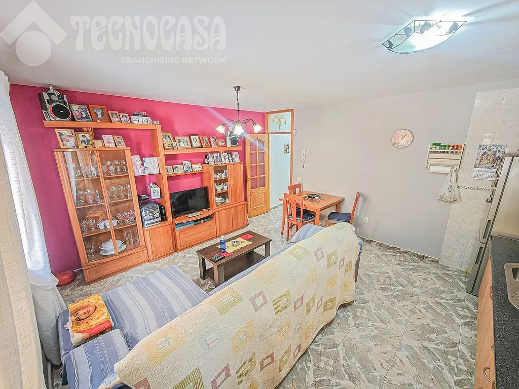 Elutuba - Apartment with Garage and Elevator in Buzanda