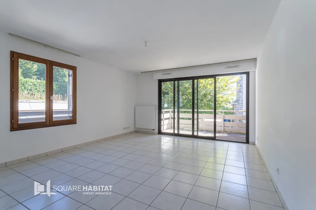 Toad - 3-Bed Flat with South Balcony in Lucinges
