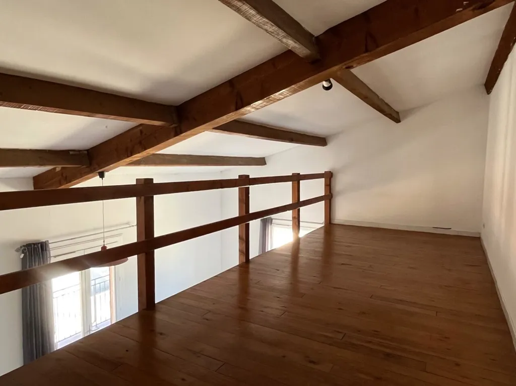 Rooms - Studio with Private Parking in Istres