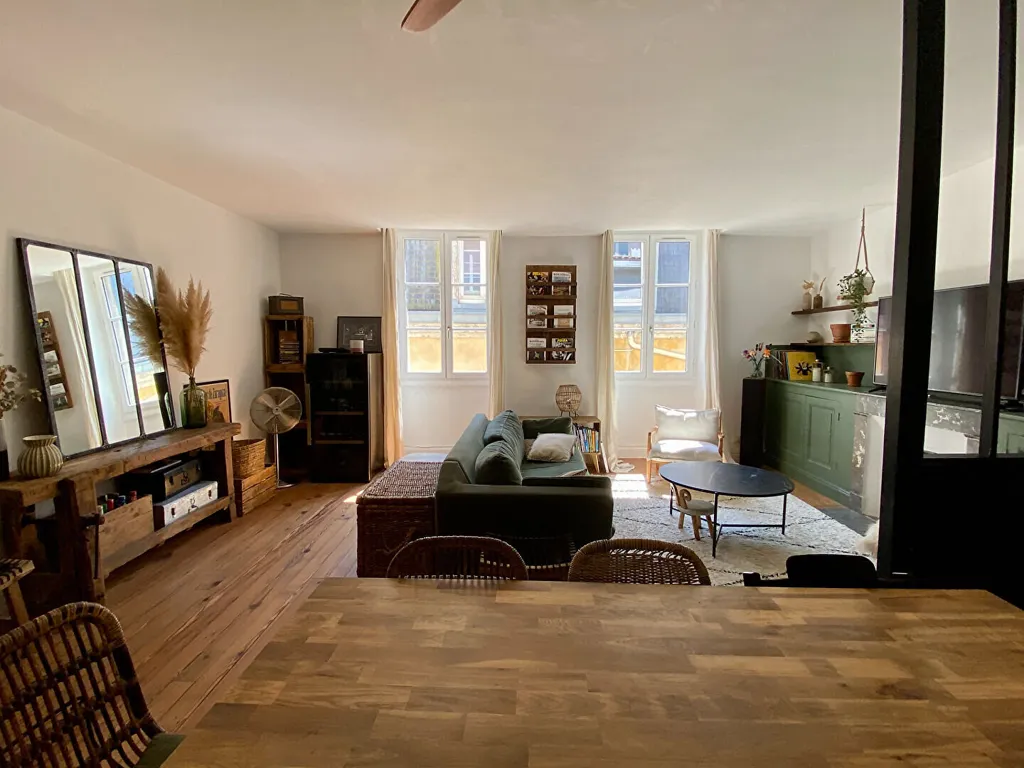 Söögituba - Characterful Apartment with Light Well in Bayonne