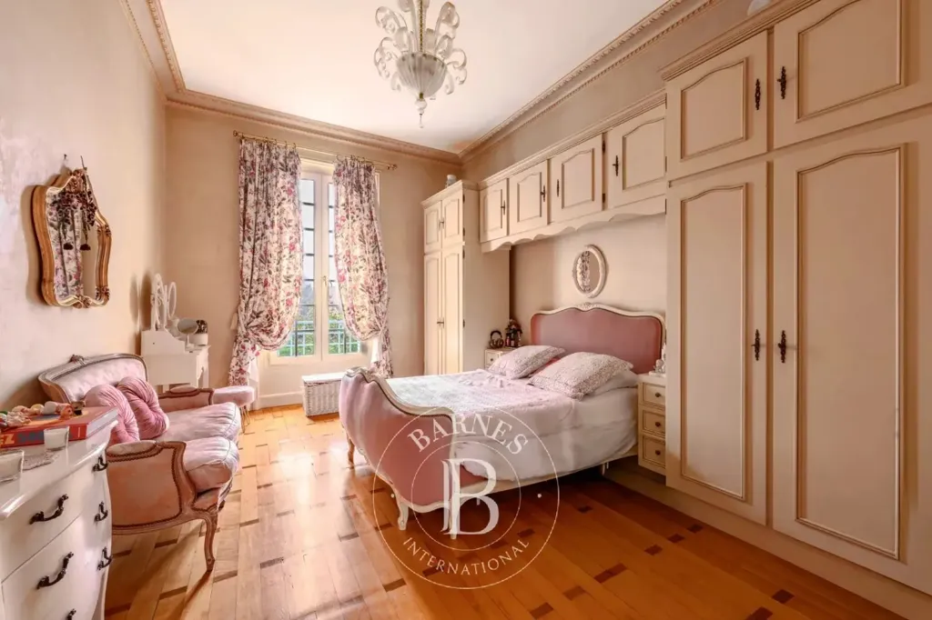 Chambres - Maison 12 pièces à Ablon-sur-Seine