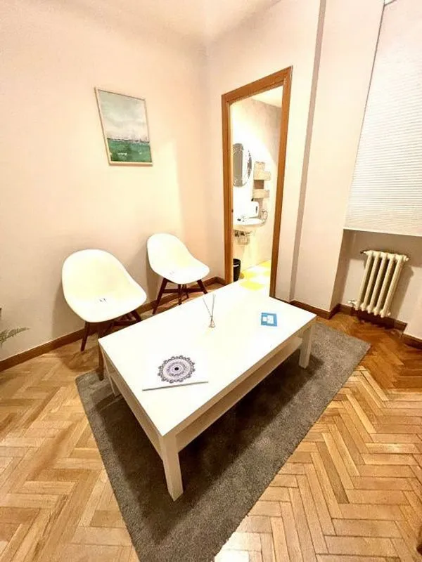 Elutuba - 3-Bedroom Flat with A/C in Almagro