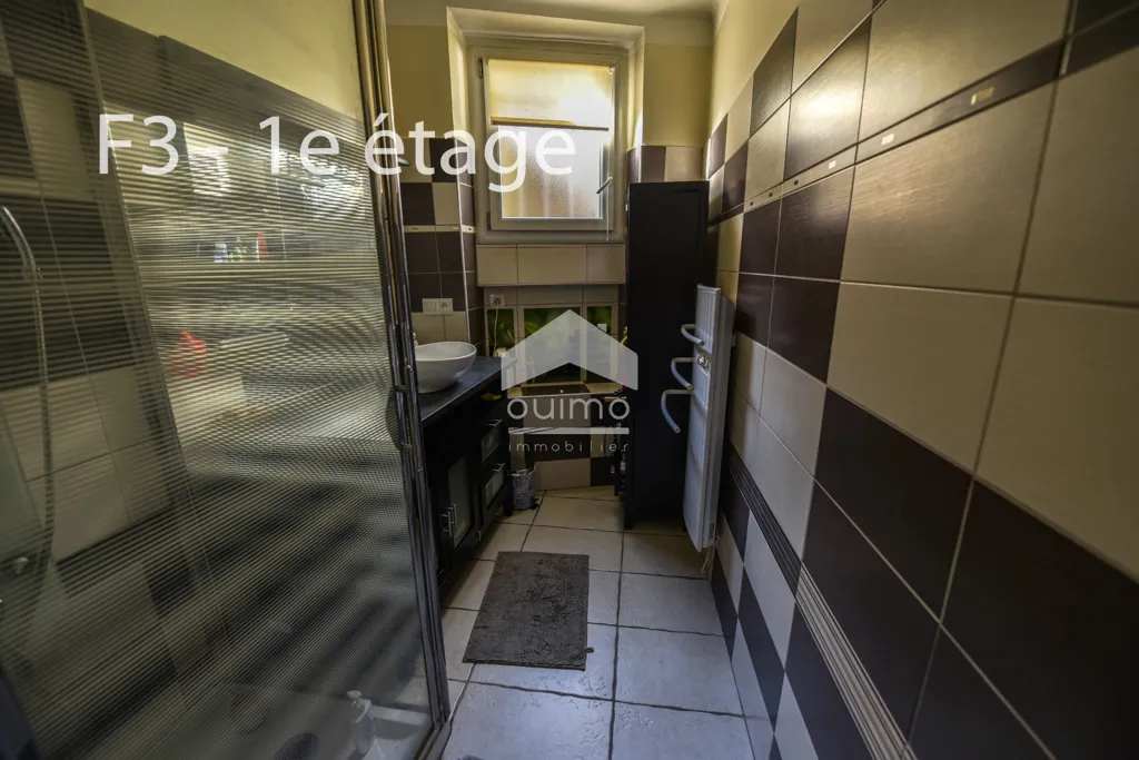 Salles de bain - Immeuble Locatif avec Terrasses à Labégude