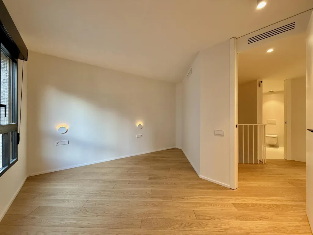 Pièces - Fully Renovated Duplex with Privacy in Alicante